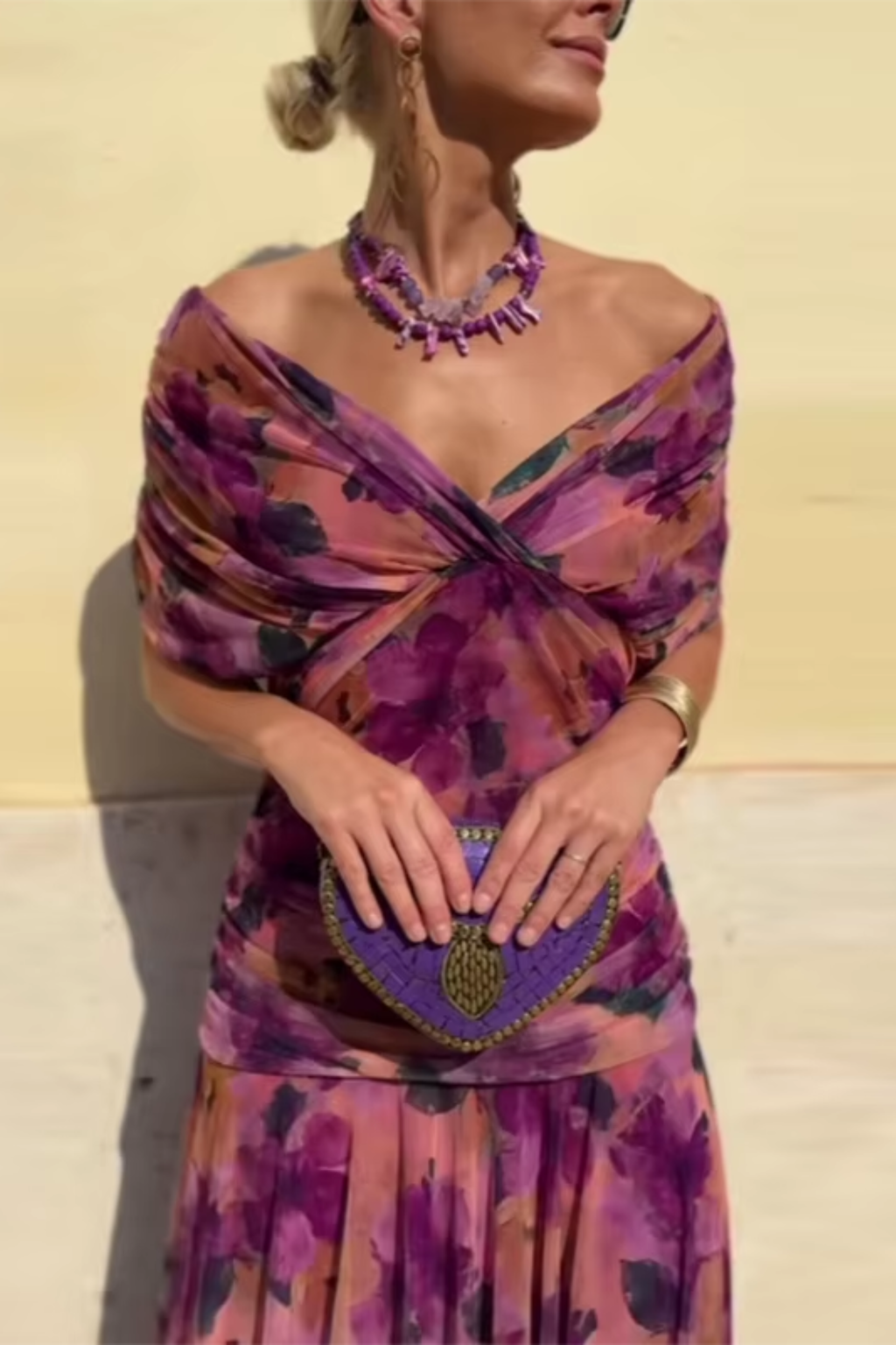 Esmeralda | Vestido largo elegante de fiesta con cuello en V