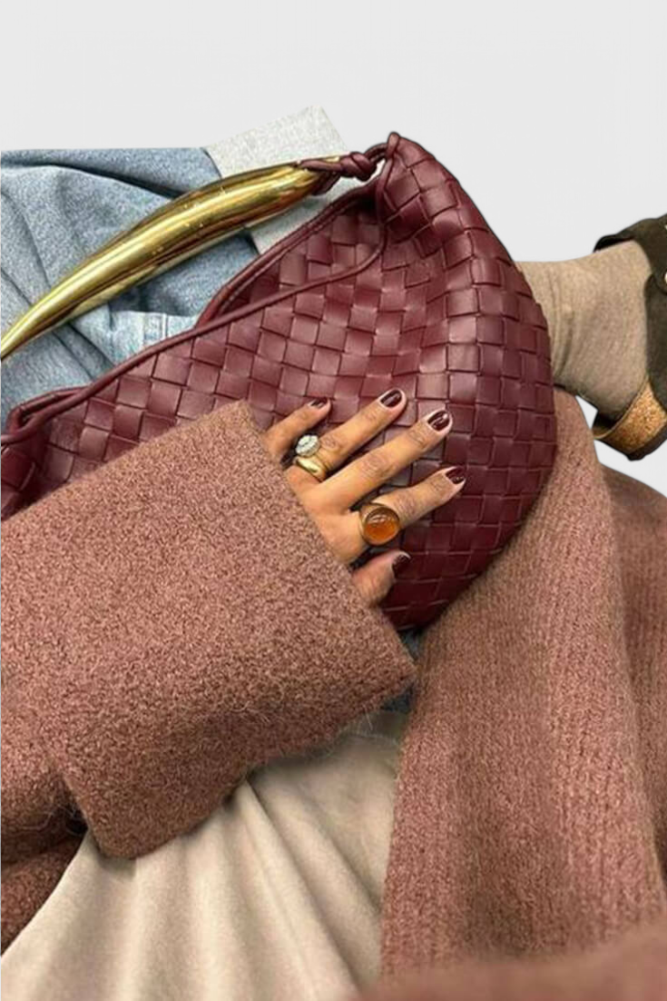 Gerda | Bolso Woven con Asa Dorada