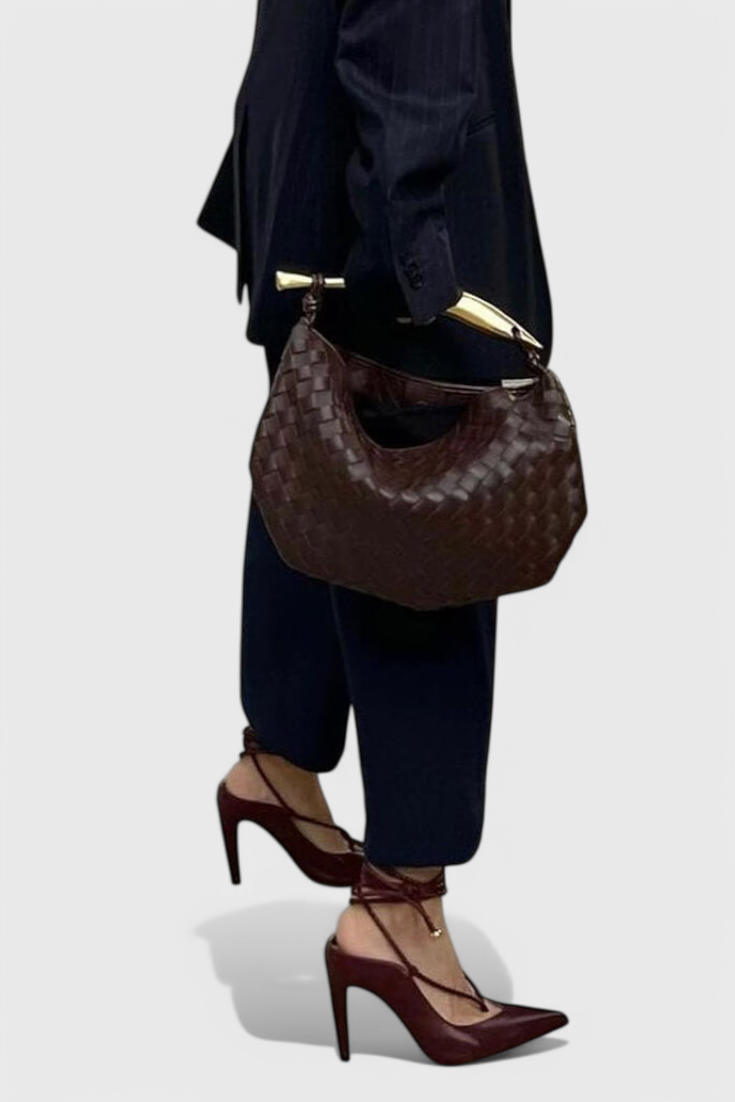 Gerda | Bolso Woven con Asa Dorada