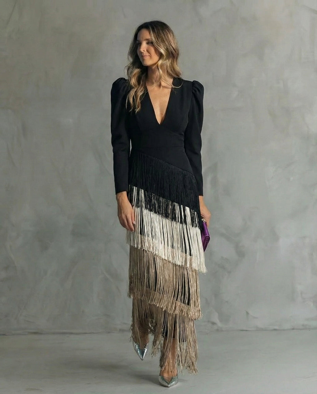 Clara | Vestido elegante con mangas de flecos